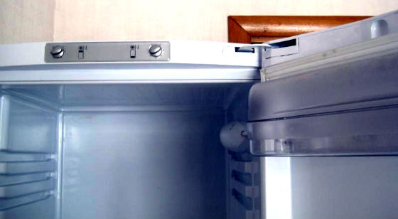 Перевесить двери холодильника в Ожерелье | Вызов мастера по холодильникам на дом